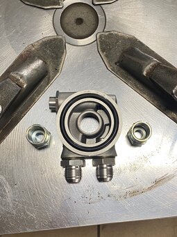 Adaptér pro montáž olejového chladiče - 4