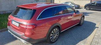 Mercedes-Benz E All-Terrain 220d - 4