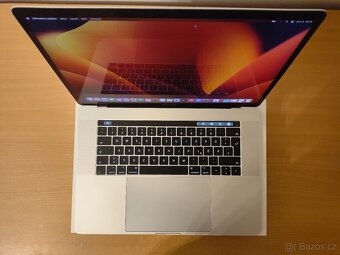Apple MacBook Pro 15 2017 – i7 | 16GB | 512GB - 4