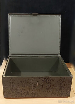 Trezor příruční - kovový bezpečnostní box / sejf - 4