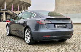 Tesla Model 3 Performance/Dual Motor/AWD/377 kW/2019 - 4