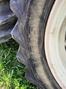 Zadní kola Zetor 16,9/30 - 4