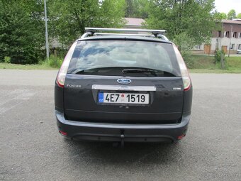 FORD FOCUS II - 1.6 TDCi - GHIA, Tažné zařízení - 4
