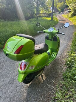 Vespa gts 125 - 4