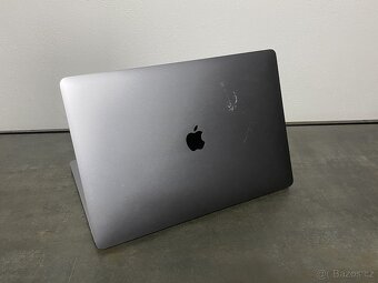 Apple MacBook Pro 15" 2016 CTO 2,7 / 16 / 500 - 4