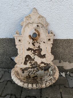 Starožitná litinová výlevka, umyvadlo - 4