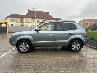 Hyundai Tucson 2.0. CRDi - 4