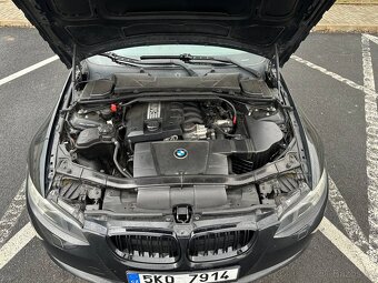 BMW 320i e92 125kW, manuál, r.v.2007,205000km - 4