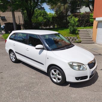 Škoda Fabia combi 1.4 TDI 59kw,poctivých 282tkm,ELEGANCE - 4