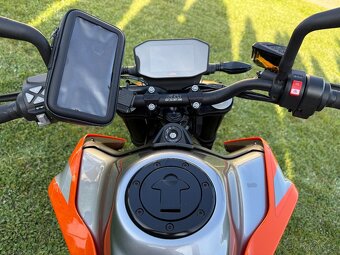 KTM Duke 790 - 4