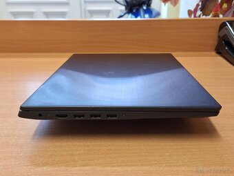 Lenovo IdeaPad S145 -15AST - A6 2x3.0GHz, 8GB RAM, 2x grafik - 4