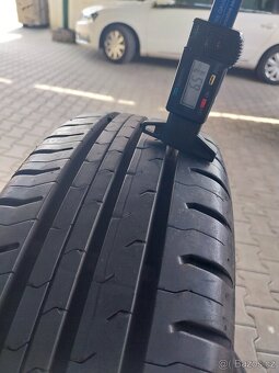 Prodám 4 x letní pneu Continental 165/60/15 cena za 4 ks - 4
