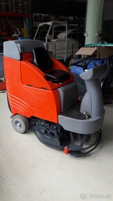 Podlahový mycí stroj Hako B 750 R se sedící obsluhou - 4