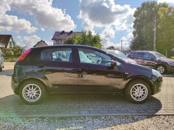Fiat Punto Grande 1,2i ,1.majitel ,koupeno v ČR - 4