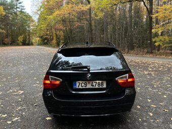 BMW E91 318D 2008 - 4