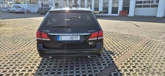 Mercedes-Benz Třídy E 3,0 E 350 Pobočka Kolín (2016) - 4