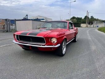 Ford Mustang Fastback 1967 - 4