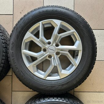 Subaru Outback zimní sada kol NOKIAN 225/65/R17 - 4