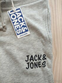 Tepláky Jack & Jones vel. 152 NOVÉ - 4