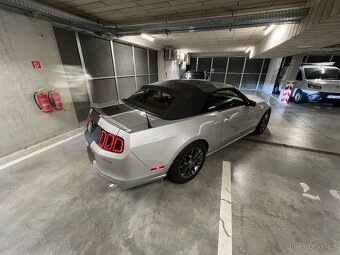 Ford MUSTANG 3.7 Convertible - 4