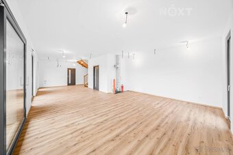 Prodej Rodinný dům, 214㎡ - 4