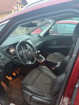 Renault Scenic 1.6 dCi 96 kW (130 k) - 4