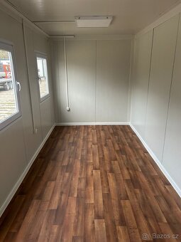 SKLADEM - Obytný kontejner PMP-K o rozměru 2,4 x 6 m - 4