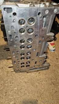 Hlava motoru BMW 4 717 796 00 - 4