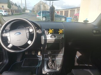 Ford Mondeo - díly - 4