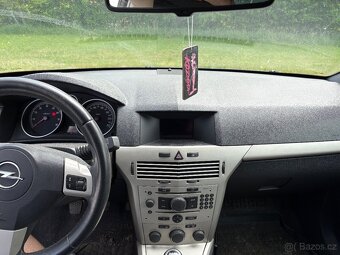 Opel Astra H 1.8 LPG - 4