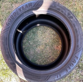 245/45 R18 96W letní pneu GoodYear Eagle F1 SealTech (4518) - 4