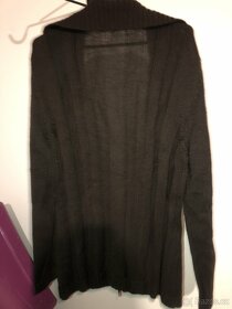 Svetr vel.M, 60 % virgin wool, 40% polyacryl. Zn. Elena Miro - 4