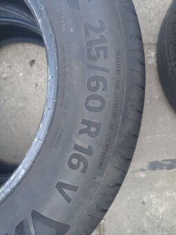 Prodam 2ks letní Continental 215/60 R16V - 4