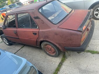 Skoda 120 - 4