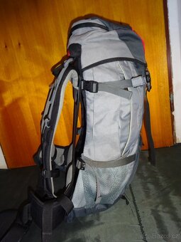 pěkná dvoukomorová krosna/batoh DEUTER FUTURA 32 - 4