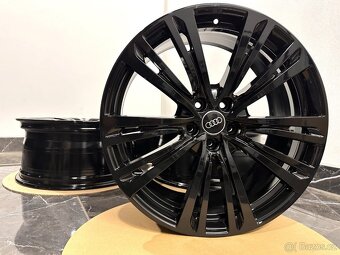 original audi a8 r20 5x112 4N0601025q s line - 4