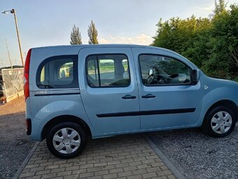 Renault Kangoo 1,6i 5.míst - 4