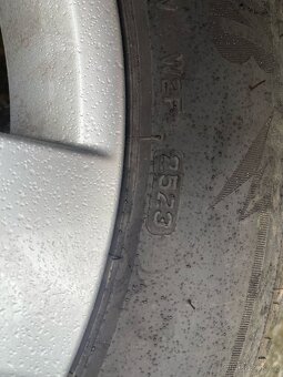 Alu kola 5x100 r16 Škoda originál - 4