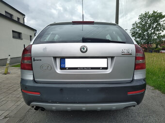 Škoda Octavia 2 Scout 2.0 tdi - 4