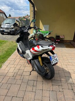 Aprilia sr 50 Ditech 2T - 4