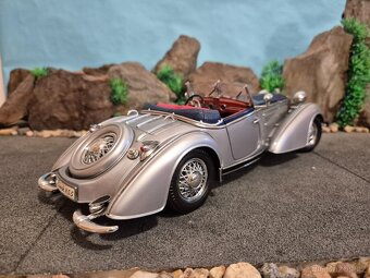 Prodám model 1:18 HORCH 855 - 4