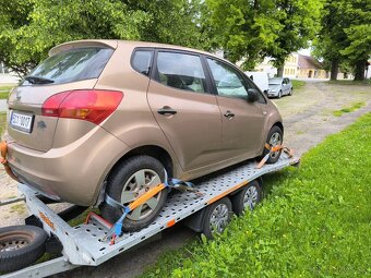 Kia Venga - 4