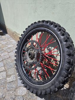 Kola Husqvarna 125 - 4