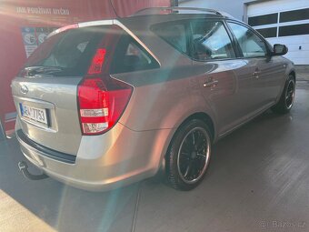 Kia Ceed 1.4i 77kw 138tkm 2012 ČR nehav. - 4