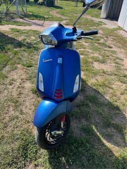 Vespa Sprint 50 - 4