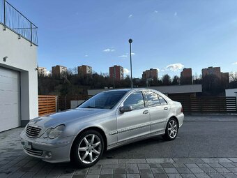 Mercedes-Benz C220CDI - 4