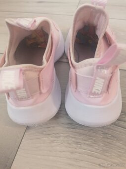 Dívčí tenisky Nike - 4