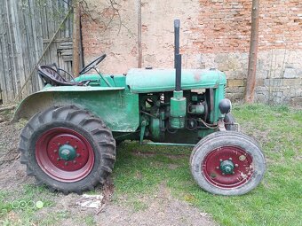 Traktor Škoda 30 - 4