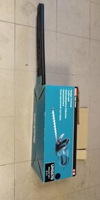 Makita UH5570 - 4