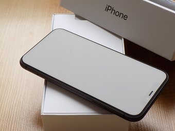 APPLE iPhone 11 128GB Black - ZÁRUKA - TOP STAV - 4